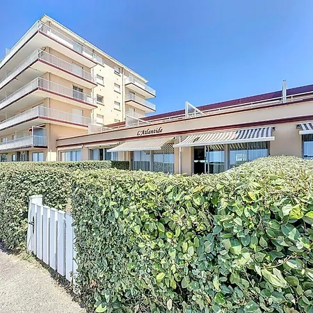 Atlantide-2 By Interhome Appartement *