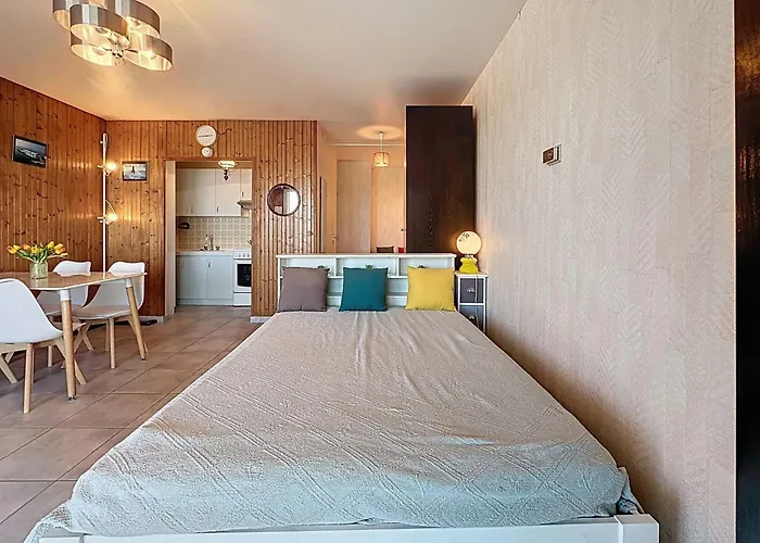 Atlantide-2 By Interhome * Saint-Michel-Chef-Chef