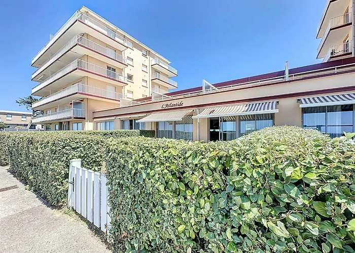 Atlantide-2 By Interhome Appartement *